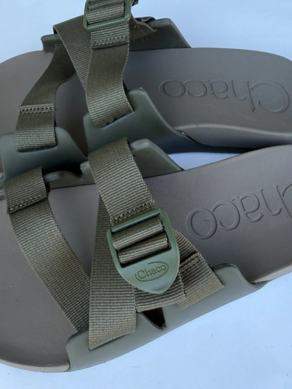 Chaco Men's Chillo's Army Green Adjustable Sandals